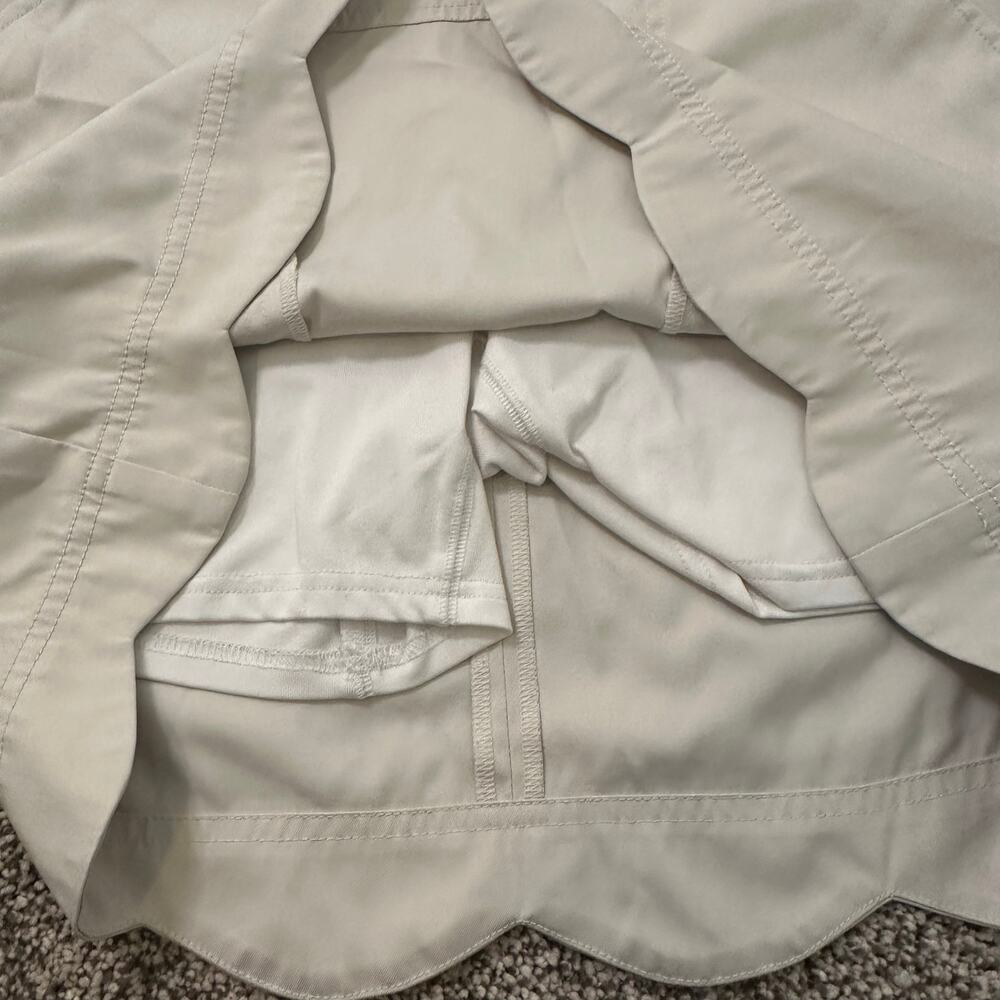 Vineyard Vines light beige mini skort size 6 - Picture 4 of 8